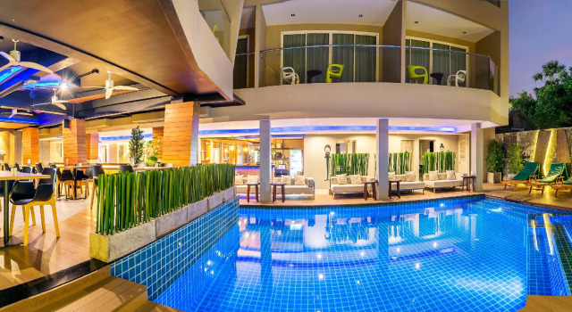 Полулюкс Thanthip Beach Resort Patong