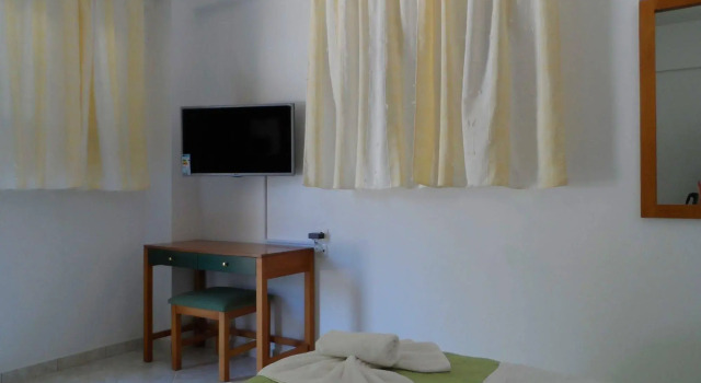 Logas Beach Studios Peroulades Corfu, Buchen Sie Hotel Peroulades Korfu (Insel)