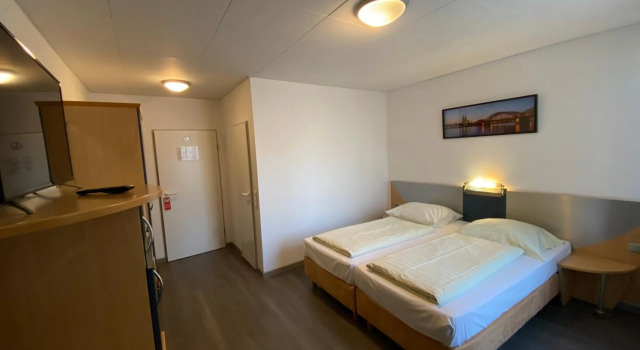 Opera Hotel Köln, Забронировать Отель Старый город - Север Кельн, рядом с Музей Людвига