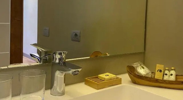 Полулюкс Deluxe Residence Dalco Suites & Apartments