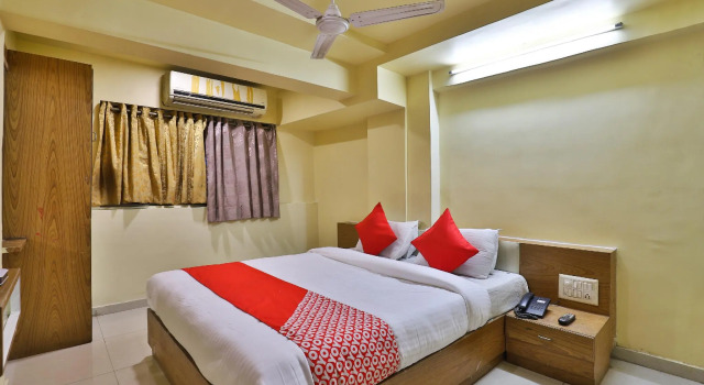 OYO 29992 Hotel Shreeji Palace, Rezerwuj Hotel Hotele w Gujarat ze śniadaniem, Śniadanie