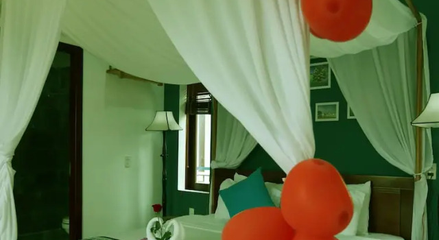 Номер Standard с балконом Relax Garden Boutique Villa Hoi An