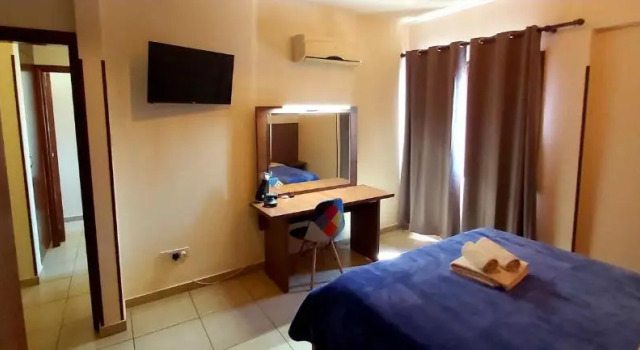 Апартаменты Lakis Court