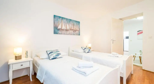 Апартаменты Apartment Laura - Lapad