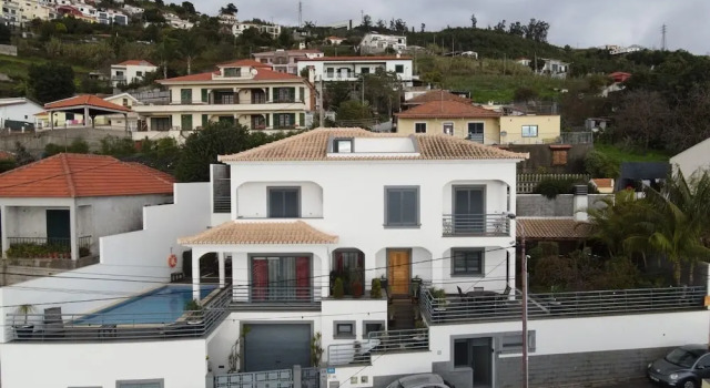 Апартаменты Deluxe Sea and Sun 4 You - Villa Oliveira