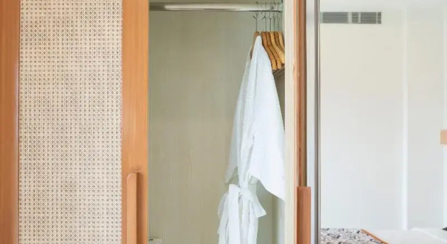 Люкс Standard AR Suites KLJ Square