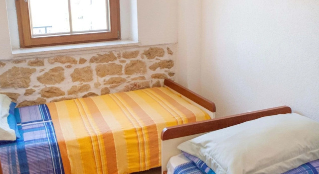 Apartment in Okrug Donji for 4 Person