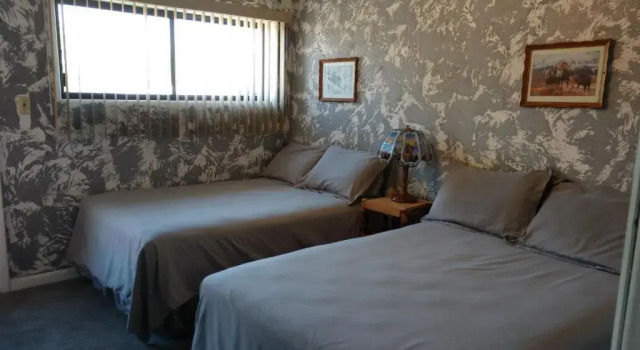 Четырёхместный номер Standard с видом на горы Swiss Mountain Motel
