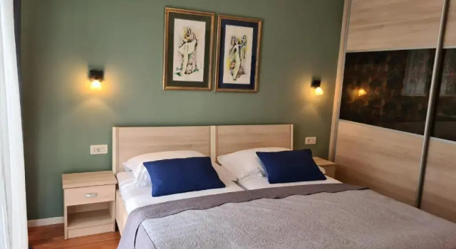 Villa Amalia Apartment 2, Varaa Huoneisto Hotellit Kvarner Islands uima-altaalla, Uima-allas