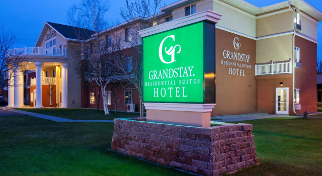 Люкс GrandStay Residential Suites Hotel
