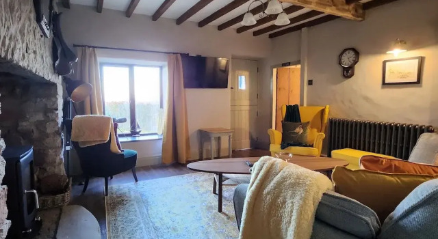 Коттедж 3 Penllan Cottages