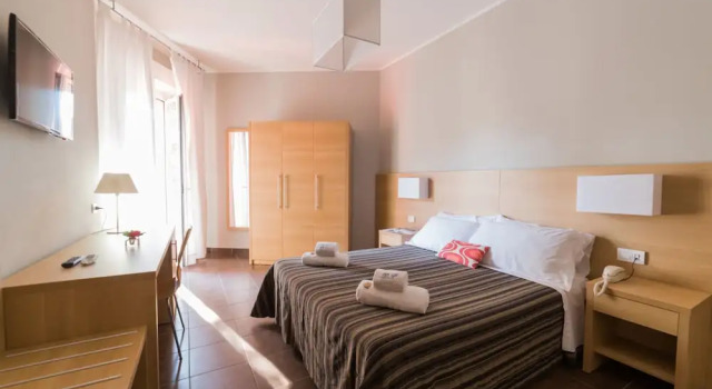 Двухместный номер Standard с балконом Duparc Hotel
