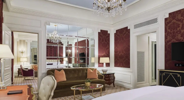 5th & 55th Residence Club