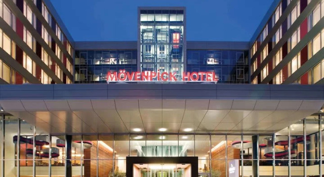 Полулюкс MÖVENPICK Hotel Stuttgart Airport