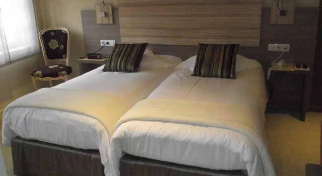 Двухместный номер Superior Hostellerie au Cygne