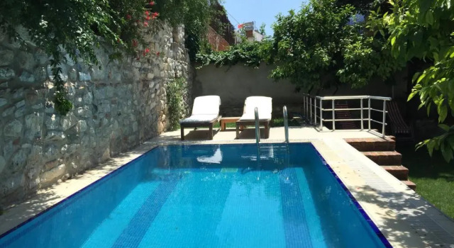Коттедж Garden House