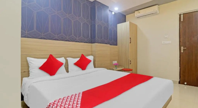 The Botanica Grand, Rezerwuj Hotel Kondapur 