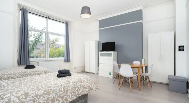 Cosy Fully Equipped Studio 1 Close to University, Prenota Appartamento Hotel a Grampian con parcheggio, Parcheggio