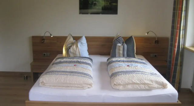Ferienhaus Stoanerhof, Забронировать Отель Отели Тироля 3 звезды, 3*