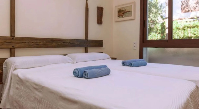 Villa Villa Cala Calafato, Book Villa Hoteller i Calafat med parkering, Parkering