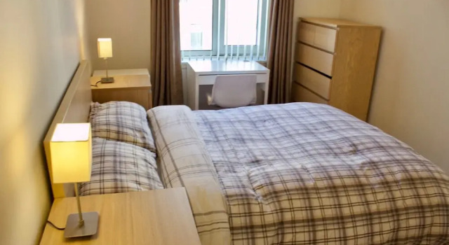 2 Bedroom Flat In Leafy Morningside, Prenota Hotel Hotel a Midlothian con parcheggio, Parcheggio
