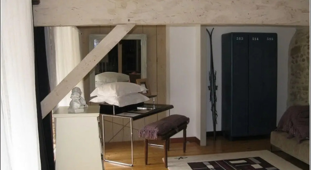 La Chapotière, Rezerwuj Hotel Polienas Owernia