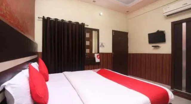 OYO 18541 Hotel Haridev, Rezervovat Hotel Roorkee Uttarakhand