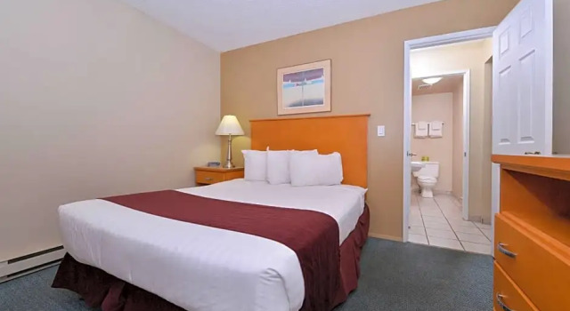 Люкс Canadas Best Value Inn & Suites-Vernon