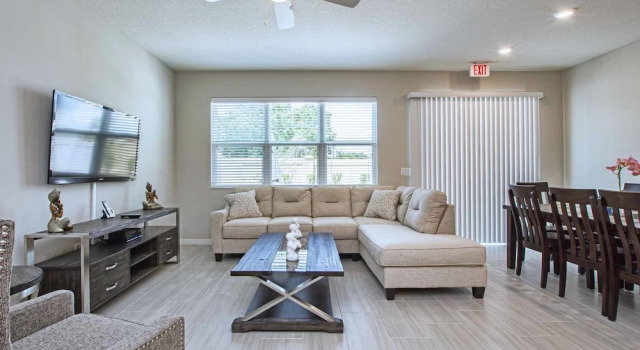 Compass Bay- 4 Bedroom Townhome- 1960CY, Rezerwuj Hotel Kissimmee Kissimmee