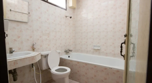 Трёхместный номер Standard Bualuang HOTEL