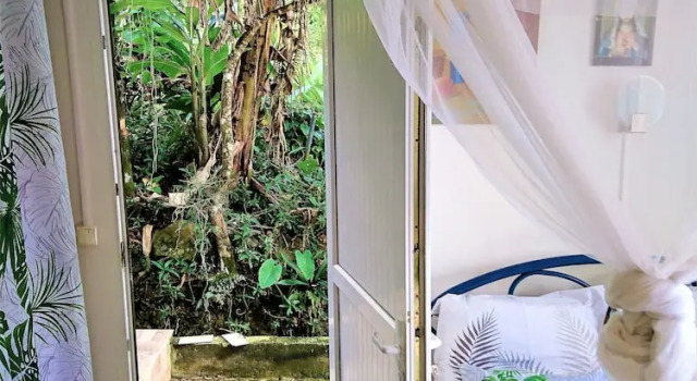 Studio in Fort-de-france, With Wonderful City View, Enclosed Garden an, Réserver Appartement Appartements à Fort Royale, Appartement