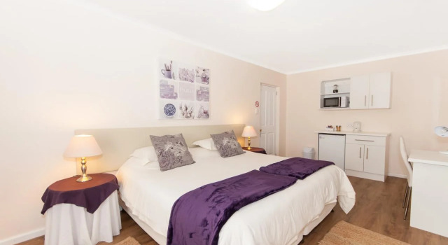 Millard Crescent Guest House