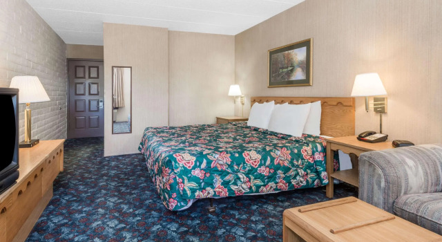 Knights Inn Dayton by Miller Lane, Prenota Hotel Vandalia Ohio
