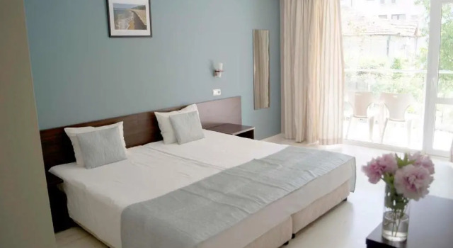 Полулюкс Valeo Hotel