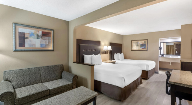 Четырёхместный номер Standard Best Western Lumberton