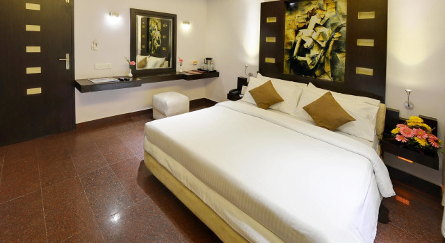 Номер Standard Hotel Gokulam Park