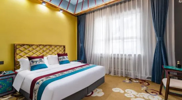 Люкс с видом на внутренний двор Golden Felt Garden Homestay