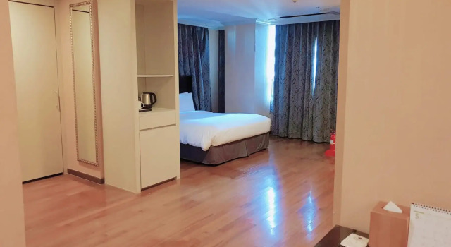 Ramada Hotel and Suites Seoul Central, Reserva ahora Hotel Hoteles de 4 estrellas en Seúl, cerca de Puente de Ogan, 4*