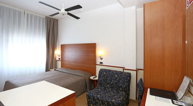 Hotel Corticella, Забронировать Отель Отели провинции Болоньи 3 звезды, 3*