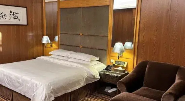 Люкс Business с 2 комнатами с видом на город Deerhill Hotel
