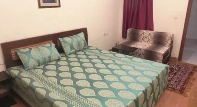 The Raveesh Rooms