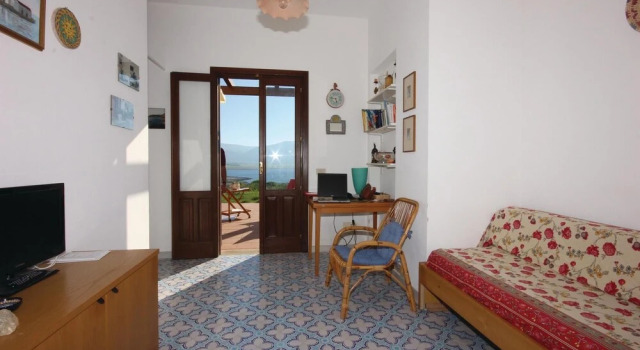 Beautiful Home in San Vito lo Capo -tp- With 2 Bedrooms, Book Hotel Hotels in Sicily with Parking, Parking
