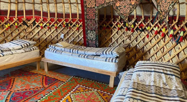 Yurt camp Sonun (Юрточный лагерь Сонун)