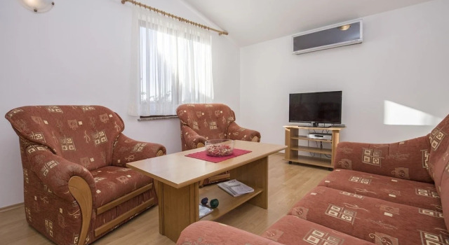 Apartments Rozalina