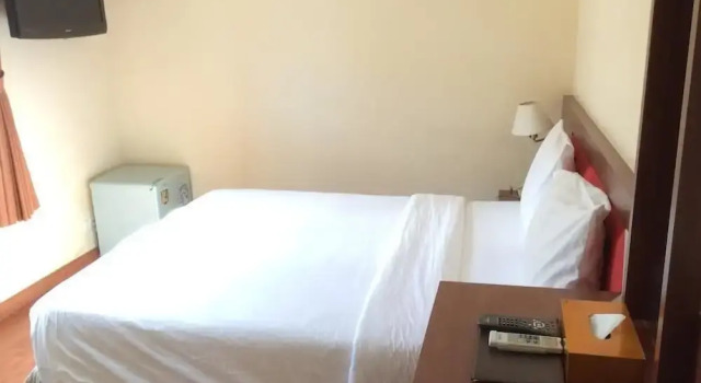 Tulip Hotel Vu Ngoc Phan