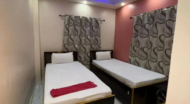 Garden Guest House And Paying Guest, Prenota Affittacamere Calcutta 