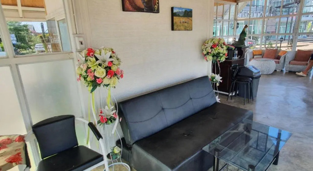 The Cottage at Chiyaphum, Book Feriehus Sommerhuse i North-Eastern Thailand, Hytte