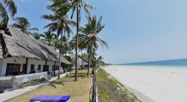 Номер Standard с балконом и с частичным видом на море Kilifi Bay Beach Resort