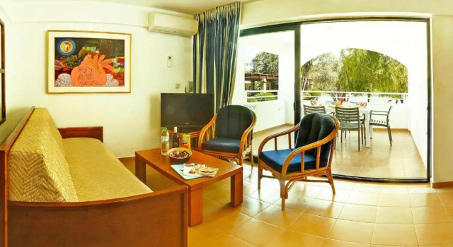 Holiday resort Helion Gouvia - CFU01007-DYC, Забронировать Курортный отель Гувья Остров Корфу
