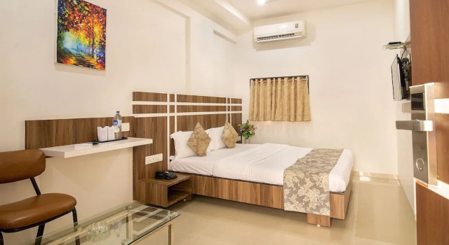 Номер Deluxe Hotel Sheetal Plaza
